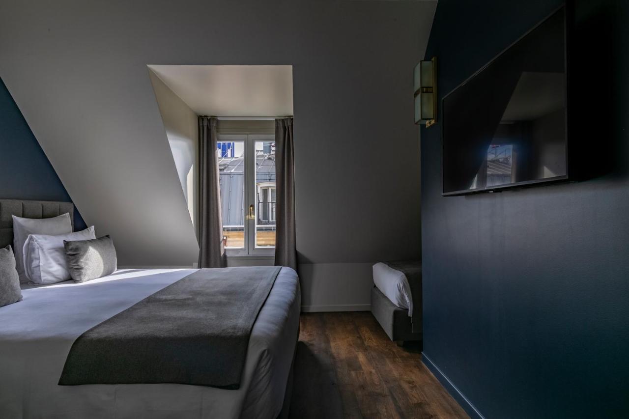 Hotel Maison Barbes 4*