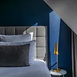 Maison Barbes 4* Paris