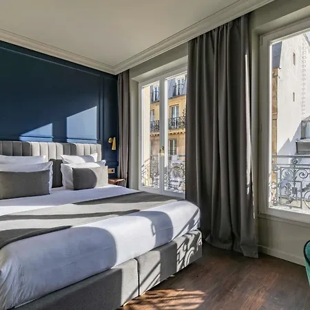 Maison Barbès 4*