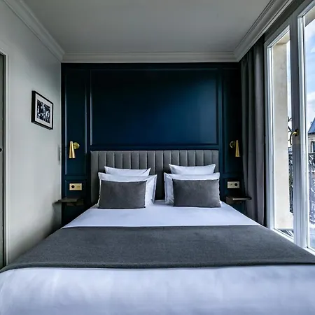 Maison Barbès Hotel 4*