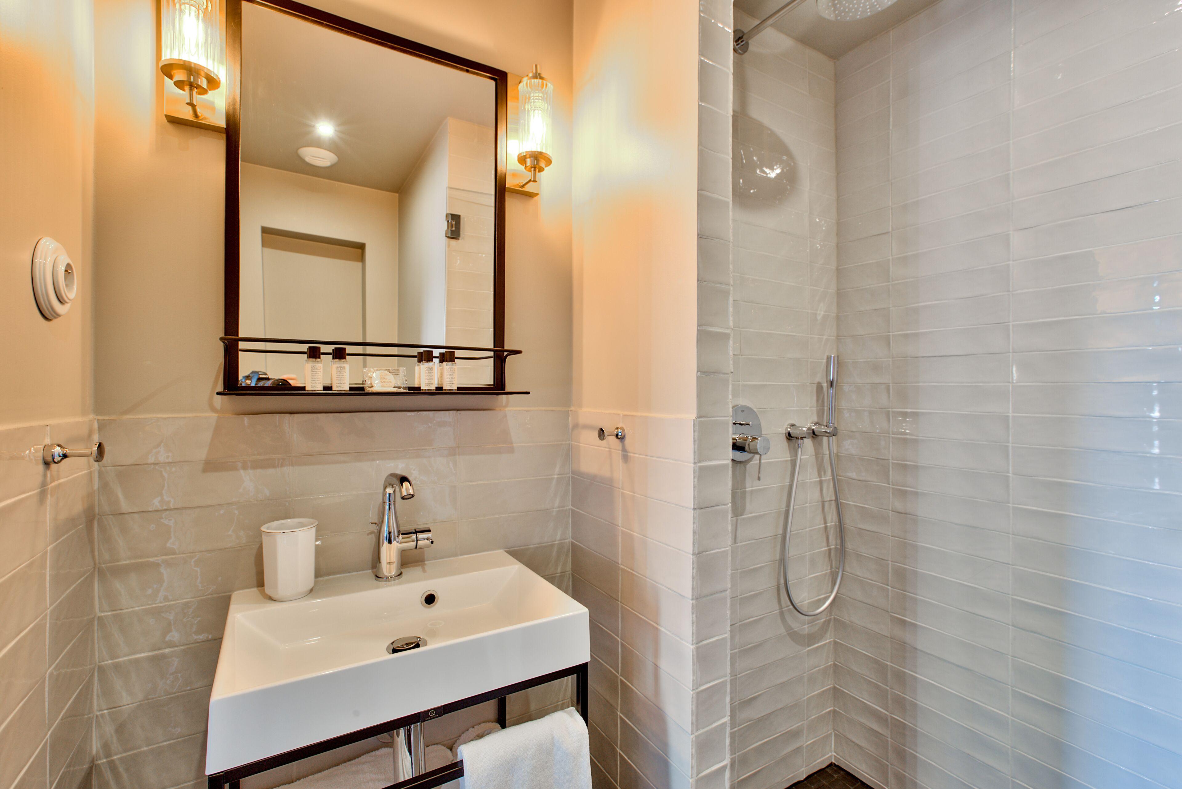 Hotel Maison Barbes Paris